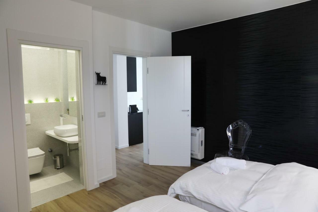 Tiranatop Suites 3 1000 Ft2 Ngoại thất bức ảnh