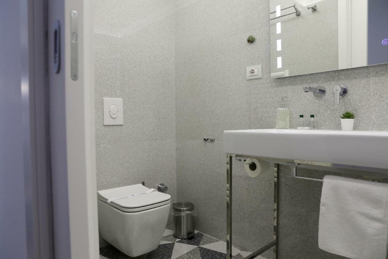 Tiranatop Suites 3 1000 Ft2 Ngoại thất bức ảnh