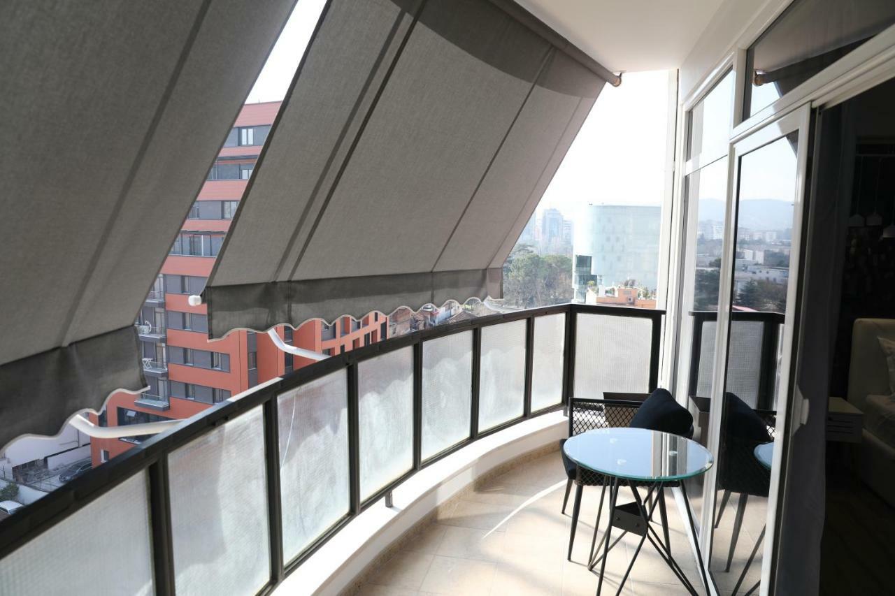 Tiranatop Suites 3 1000 Ft2 Ngoại thất bức ảnh